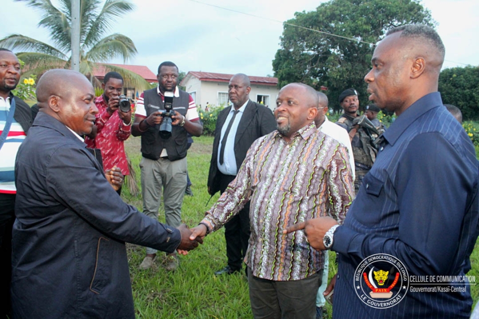 Grand Kasai : a Munkamba, le VPM Jacquemain Shabani cree une commission pour resoudre le conflit des limites entre le Kasai-Central et le Kasai-Oriental