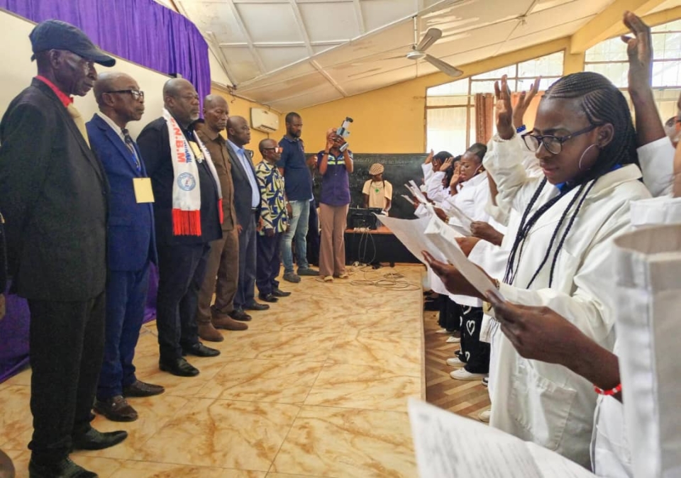 Bandundu : 75 biologistes medicaux et techniciens de laboratoire pretent serment d‘engagement professionnel !