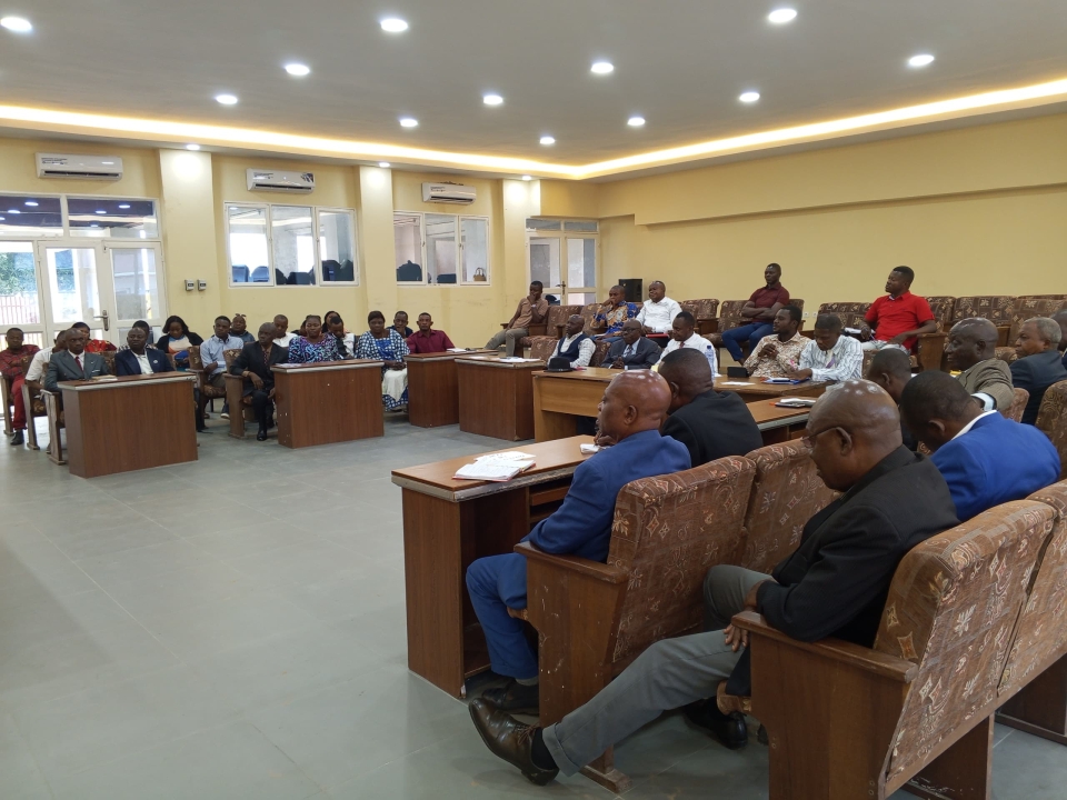 Kasai Central : le bureau de l‘Assemblee provinciale determine a ameliorer les conditions de travail de ses agents administratifs