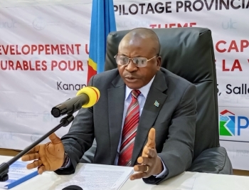 Le gouverneur Joseph-Moïse Kambulu N‘Konko à la 4e session du CPP-PURUK