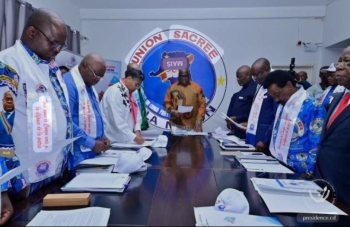 RDC : la majorite presidentielle officielise ses intentions a reviser la ConstitutionÂ