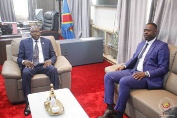 Kasai Central : En sejour a Kananga, le ministre des ressources hydrauliques et electricite rassure la relance de la societe ENERKAC