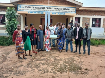 Kananga : 36 jeunes formes a la fabrication artisanale de savons a base d‘huile de palme par le CRJ-RDC